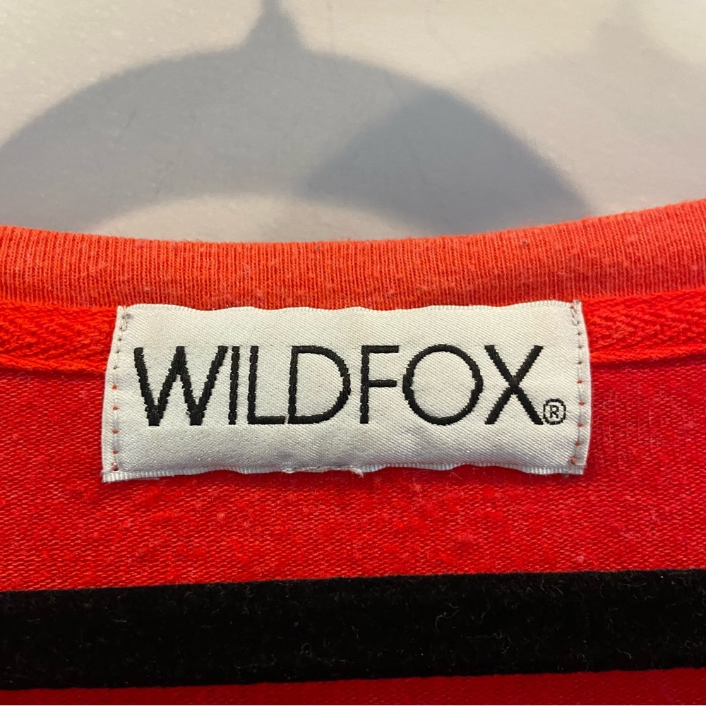 WILDFOX Baggy Beach Jumper Red Amore Heart Sweatshirt Medium - Picture 4 of 6